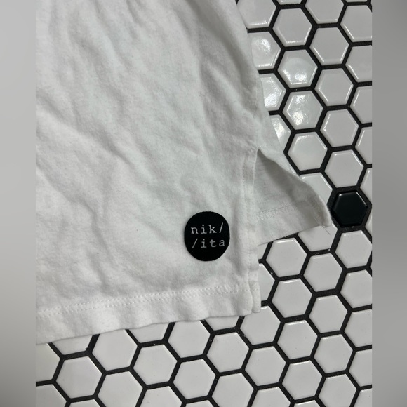 Nikita clothing tee shirt size small - Picture 3 of 6